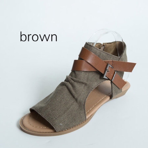 🌿🆕 Just IN🌿Denim Buckle Sandals Color:Brown - Picture 2 of 3